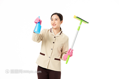 家政服务女性清洁玻璃形象