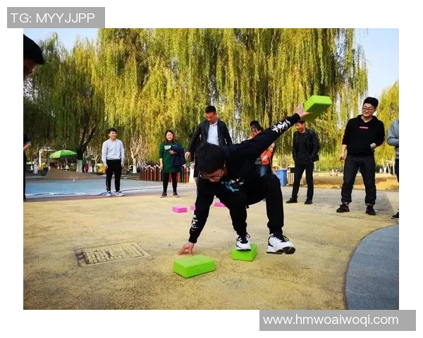 足球社鼓励每位成员积极参与锻炼提升技能共同享受团队合作的乐趣与激情